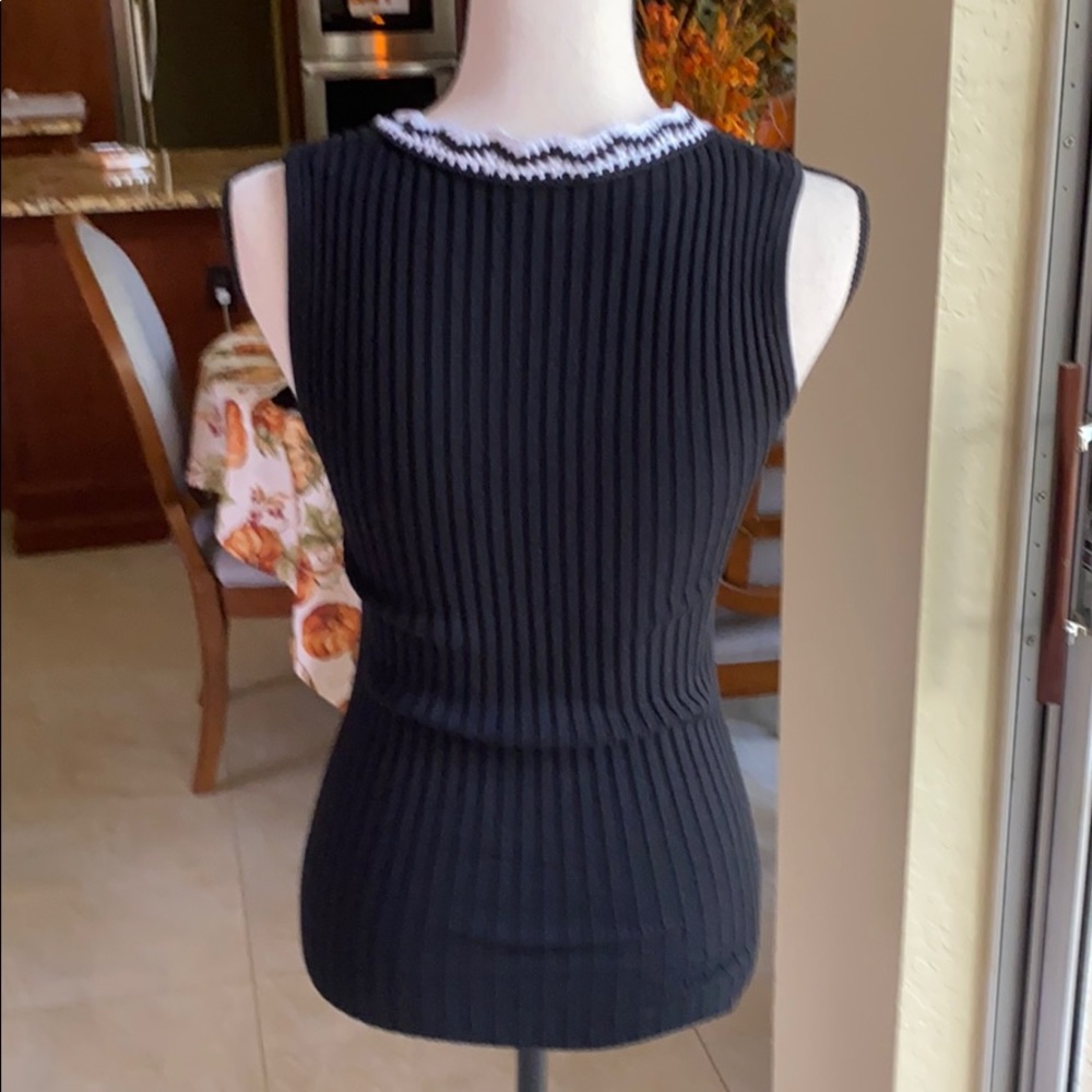 Cache Top - Picture 4 of 5